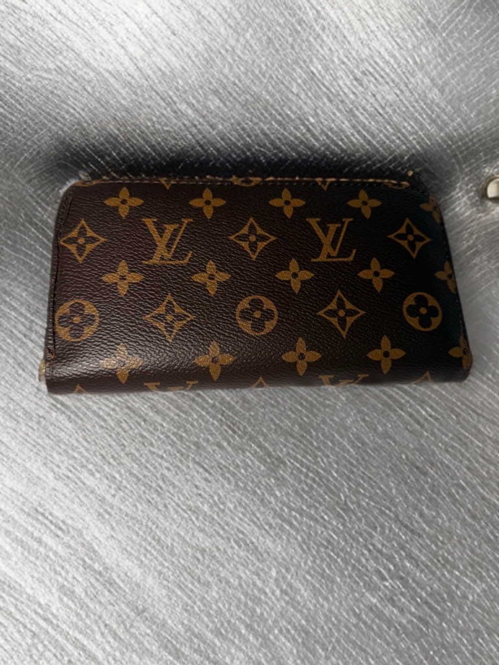 Source Unknown Brown Monogram Zipper Wallet